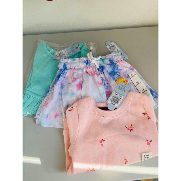 NWT cat & jack mystery bundle Size 3T - Picture 1 of 3
